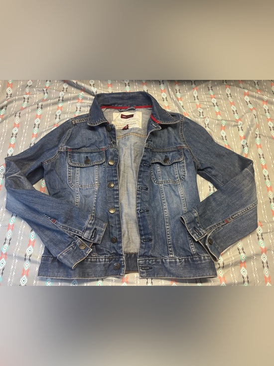 H&M Jackets & Blazers - 🌈H&M Blue Denim Jean Jacket